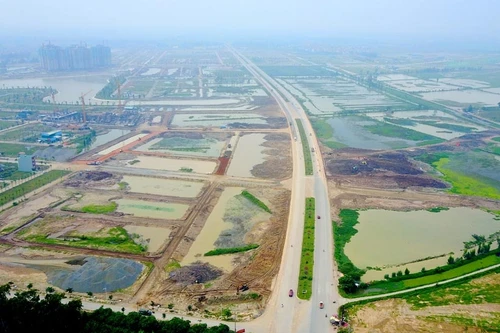 Vì sao phải điều chỉnh tên người sử dụng đất khu đô thị mới Mỹ Hưng?