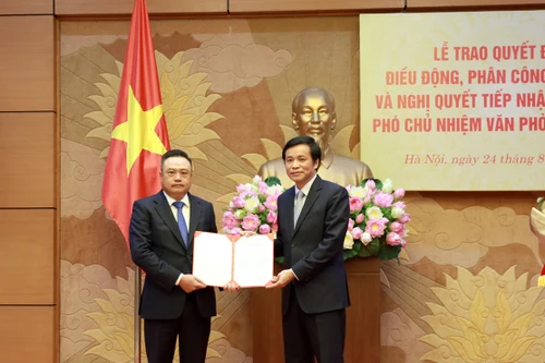 Điều động Chủ tịch PVN Trần Sỹ Thanh làm Phó chủ nhiệm Văn phòng Quốc hội