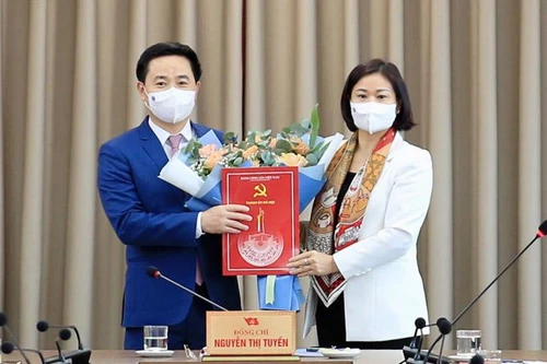 Chánh Văn phòng Thành uỷ Hà Nội Trần Anh Tuấn làm Bí thư Thị uỷ Sơn Tây