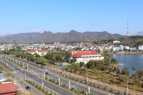 Dùng chứng chỉ tiếng Anh không hợp pháp làm hồ sơ ứng cử, Phó Bí thư Thành ủy bị cách chức