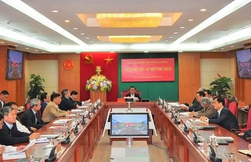 Ủy ban Kiểm tra Trung ương khóa XIII họp phiên đầu tiên, bầu các đồng chí Phó Chủ nhiệm