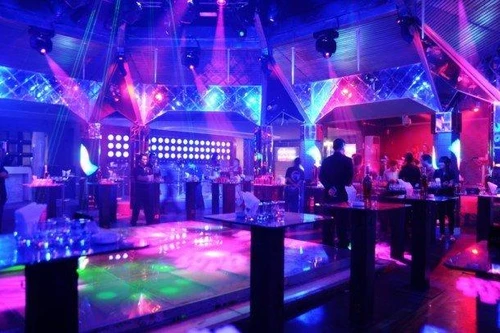 Hà Nội: Karaoke, vũ trường, quán bar dừng hoạt động từ 0h00 ngày 1/2/2021 