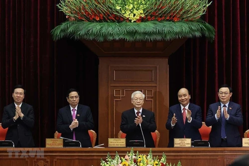 Danh sách Bộ Chính trị, Ban Bí thư và Chủ nhiệm Uỷ ban Kiểm tra Trung ương khoá XIII