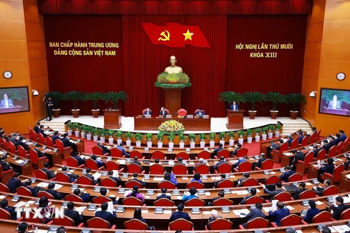 Trung ương ghi phiếu giới thiệu nhân sự quy hoạch Bộ Chính trị, Ban Bí thư khóa XIV