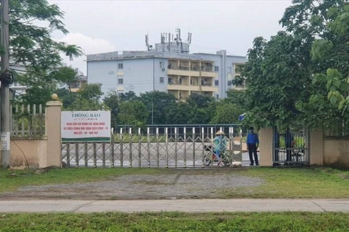 Nóng: Xuất hiện chùm ca bệnh 14 người bị lây Covid-19 trong Bệnh viện Bệnh Nhiệt đới Trung ương