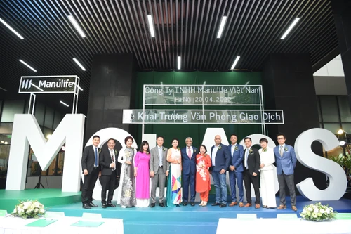 Manulife Việt Nam kết nối khách hàng và đội ngũ tư vấn tài chính với không gian làm việc mới 