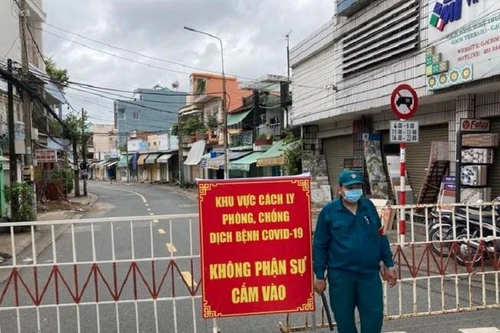 TP.HCM hoàn thành ngay các việc cần thiết để hạn chế người dân đi lại ở mức cao nhất