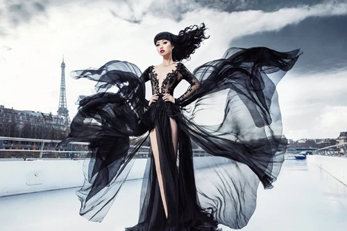 Siêu mẫu Việt Nam "khuấy đảo" sàn diễn Haute Couture năm 2017