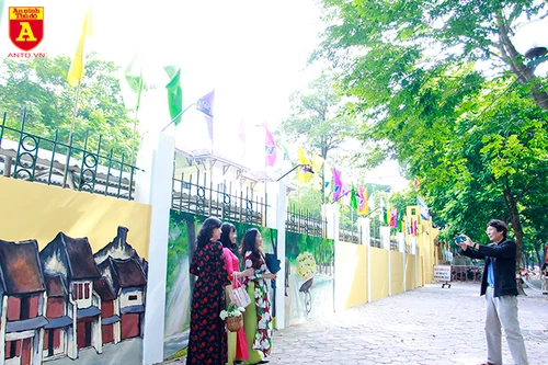 Hà Nội xưa trên phố Phan Đình Phùng