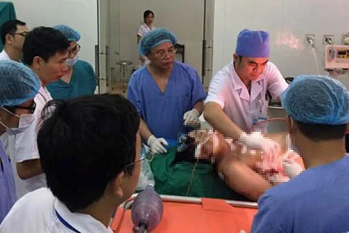 Bảo vệ Bệnh viện Sản- Nhi Nghệ An bị người nhà bệnh nhân đâm đã tử vong