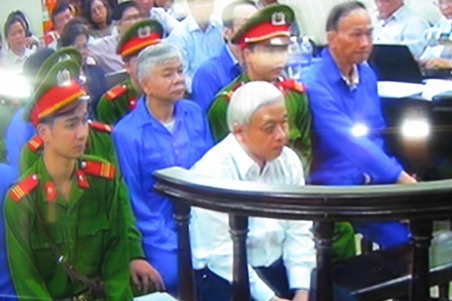 Diễn biến phiên tòa xét xử Nguyễn Đức Kiên, chiều 28-11