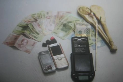 Phát hiện ma túy trong nhà, vợ đổ tội cho chồng…quá cố