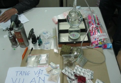 “Bao” người đẹp bằng nghề buôn ma túy tổng hợp