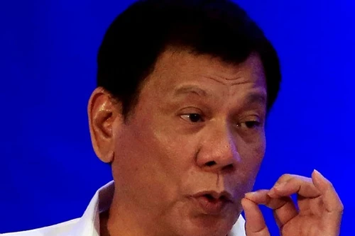 Ông Duterte thừa nhận tự tay tiêu diệt nghi phạm hình sự