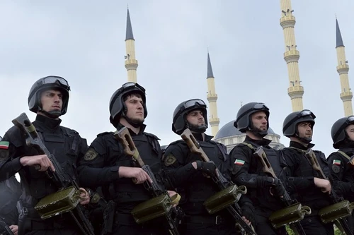 Nga triển khai đặc nhiệm Chechen đến bảo vệ căn cứ Hmeymim
