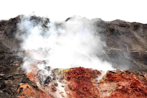 Bí ẩn ngọn đồi quanh năm bốc khói axit, không ai dám 'bén mảng' lại gần