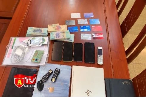 Khởi tố 16 đối tượng trong đường dây đánh bạc qua mạng internet với quy mô lớn