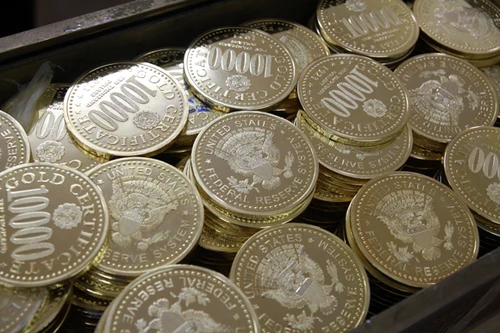 Tận mắt thấy “đô la cổ” giá trị hàng chục tỉ USD