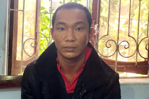 Chém Trưởng Công an xã rồi bỏ trốn cả nghìn cây số