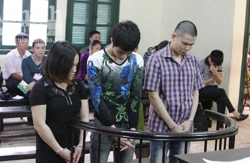 “Tú bà” cùng nhân viên đoạt mạng khách mua dâm