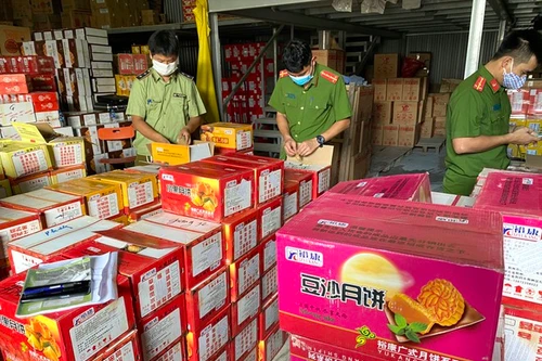 Tăng cường công tác kiểm tra vệ sinh an toàn thực phẩm dịp Tết Trung thu