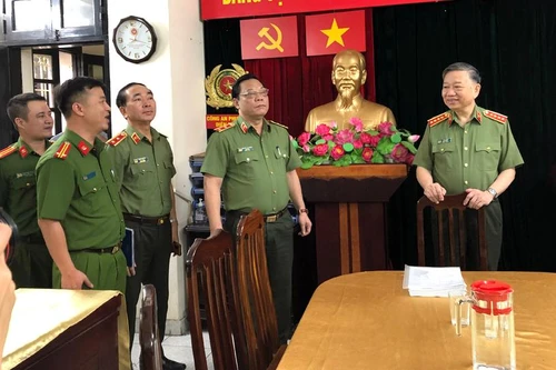 Đảm bảo cuộc sống yên bình, an toàn cho mọi người dân