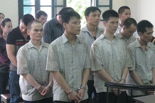 Đang xét xử vụ bắn nhau trên đường Láng – Hòa Lạc