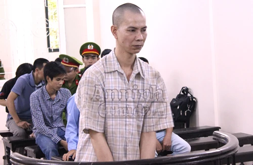 Phóng hỏa đốt nhà, giết nhân tình