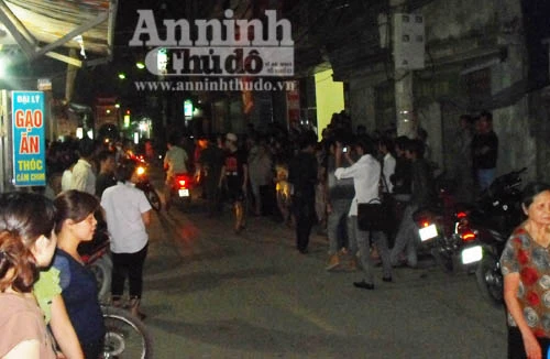 Phát hiện cô gái chết trong tình trạng kéo nhọn vẫn găm ở ngực