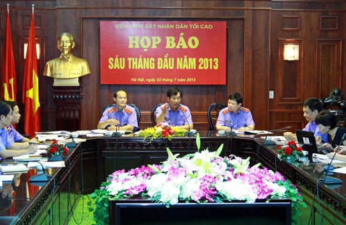 Án tham nhũng, kinh tế tăng, 700 bị án đang chờ tử hình bằng thuốc độc