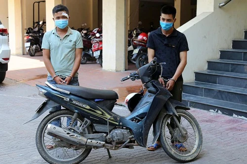 Cướp chiếc iPhone cầm chưa nóng tay đã bị bắt