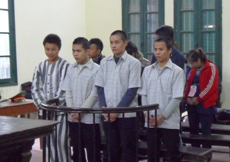 Đi cướp để lấy tiền thuê nhà nghỉ