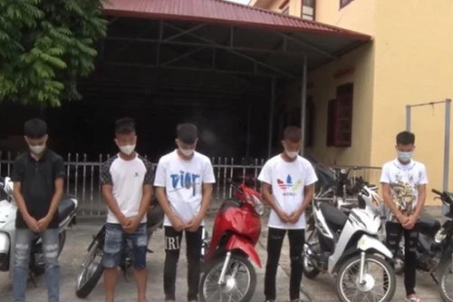 Cái kết cho nhóm thanh niên thích ‘bốc đầu’ xe khoe ‘chiến tích’ trên Tiktok 