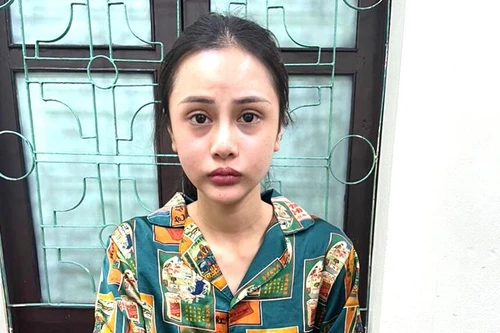 Khởi tố các bị can trong đường dây mua bán trái phép chất ma tuý do 2 “nữ quái” cầm đầu