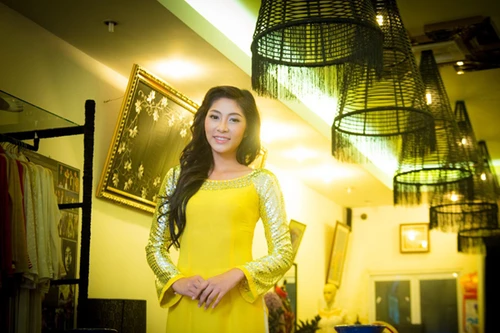 “Điểm danh” những bộ áo dài Đặng Thu Thảo sẽ mặc tại Miss International 2014