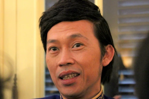 Hoài Linh: "Tôi không nghĩ là mình sẽ nhận được danh hiệu NSƯT"