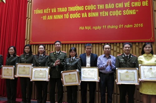 Cuộc thi báo chí "Vì An ninh Tổ quốc và bình yên cuộc sống": Báo ANTĐ giành 3 giải