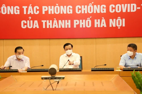 Bí thư Thành ủy Hà Nội chỉ đạo phun khử khuẩn diện rộng, chủ động ngăn chặn và khống chế dịch Covid-19