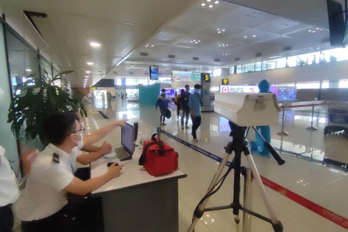 Công an Hà Nội sẽ giám sát chặt người đến sân bay Nội Bài khi mở cửa lại đường bay