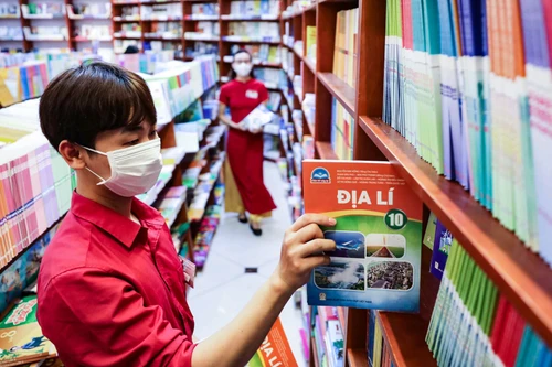 Hà Nội ra tiêu chí mới lựa chọn sách giáo khoa giáo dục phổ thông từ 2024