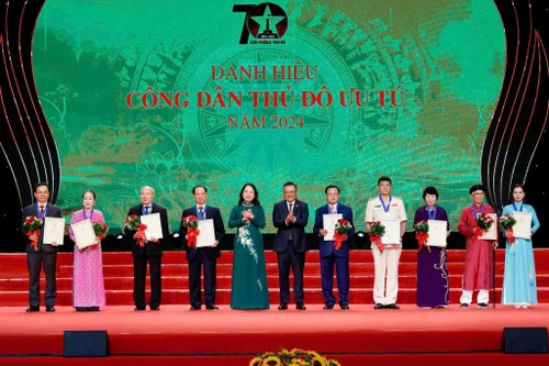 Hà Nội vinh danh “Công dân Thủ đô ưu tú” năm 2024