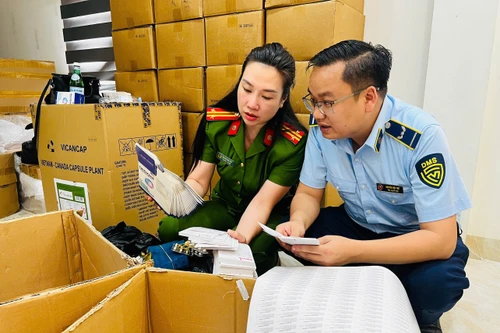 Hà Nội: Lập chuyên án, xử lý nghiêm hành vi buôn bán thuốc giả, thực phẩm giả
