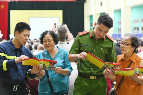 Hà Nội vận động người dân không sống ở nhà trọ, chung cư mini không đảm bảo an toàn PCCC