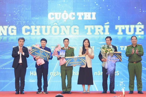 Sinh viên 3 trường thi tài “Rung chuông trí tuệ số” tại Học viện Cảnh sát nhân dân