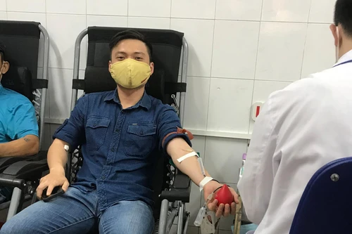 Thanh niên Công an Thủ đô hiến máu giúp thai phụ cấp cứu "vượt cạn" thành công
