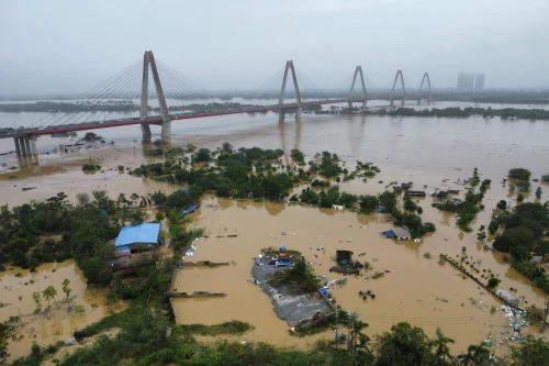 Chủ tịch Hà Nội chỉ đạo hỏa tốc sẵn sàng phương án bảo vệ các tuyến đê xung yếu