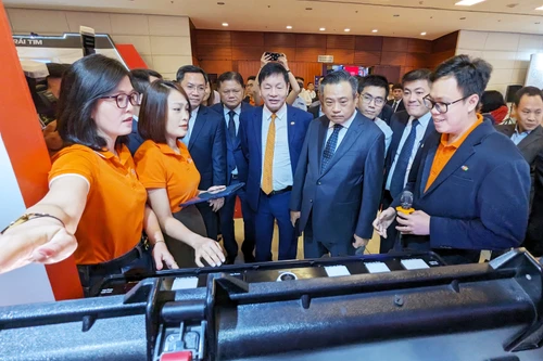 Chủ tịch Hà Nội: Thành phố thông minh hướng tới mang lại môi trường sống thực sự chất lượng