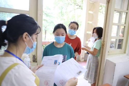 Chủ tịch Hà Nội yêu cầu đảm bảo kỳ thi tốt nghiệp THPT 2023 khách quan, trung thực