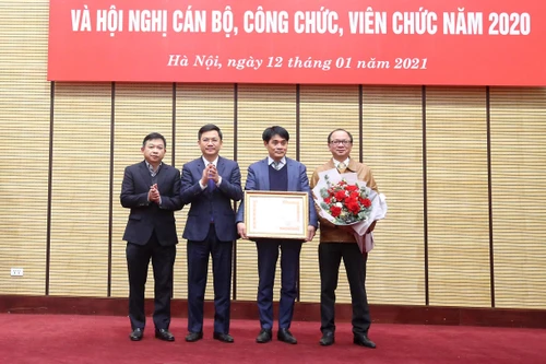 Văn phòng UBND TP Hà Nội: Hiệu quả từ sự linh hoạt, sáng tạo và đoàn kết