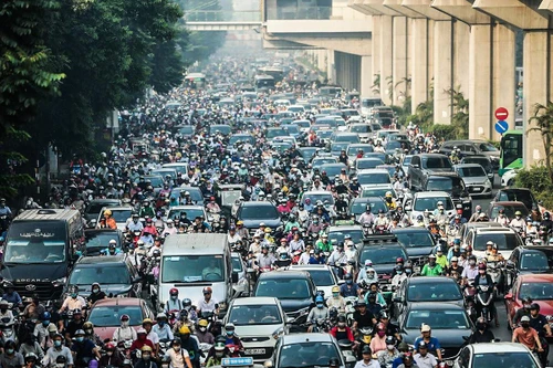 Hà Nội yêu cầu sở ngành báo cáo về giải pháp hạn chế phương tiện cá nhân